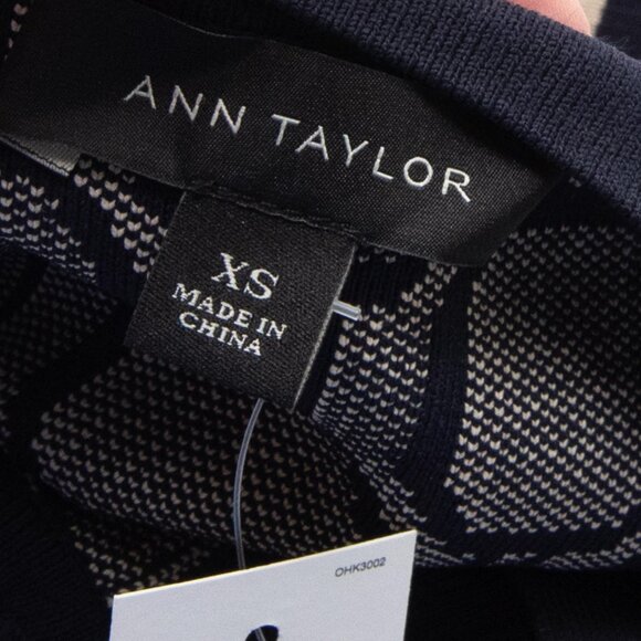 Ann Taylor Ann Cardigan + Shell Geometric Sweater Set Tan Navy Blue Size XS New - Picture 8 of 11